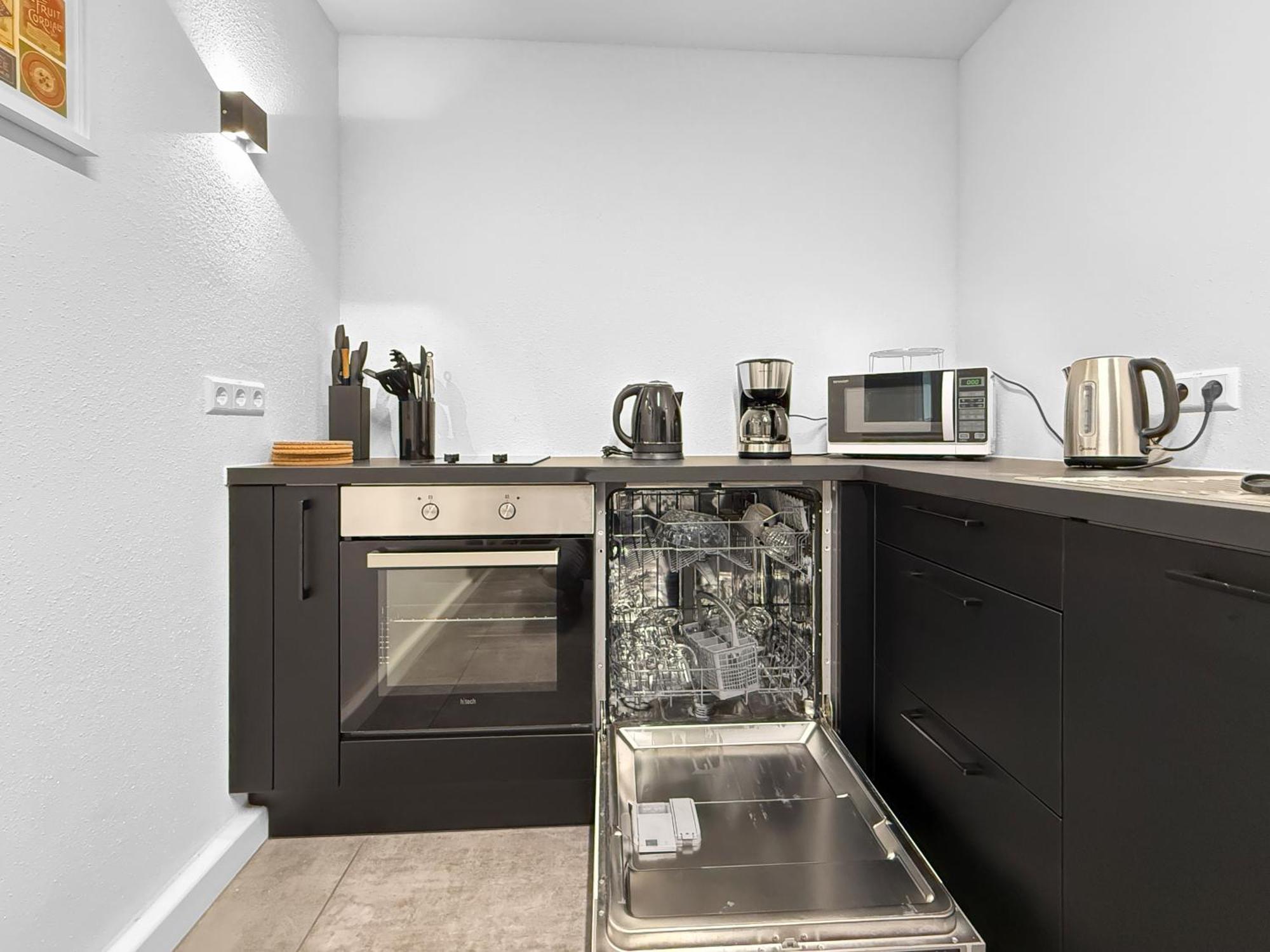 Group Friendly Comfort Central Stuttgart Apartment Exterior foto