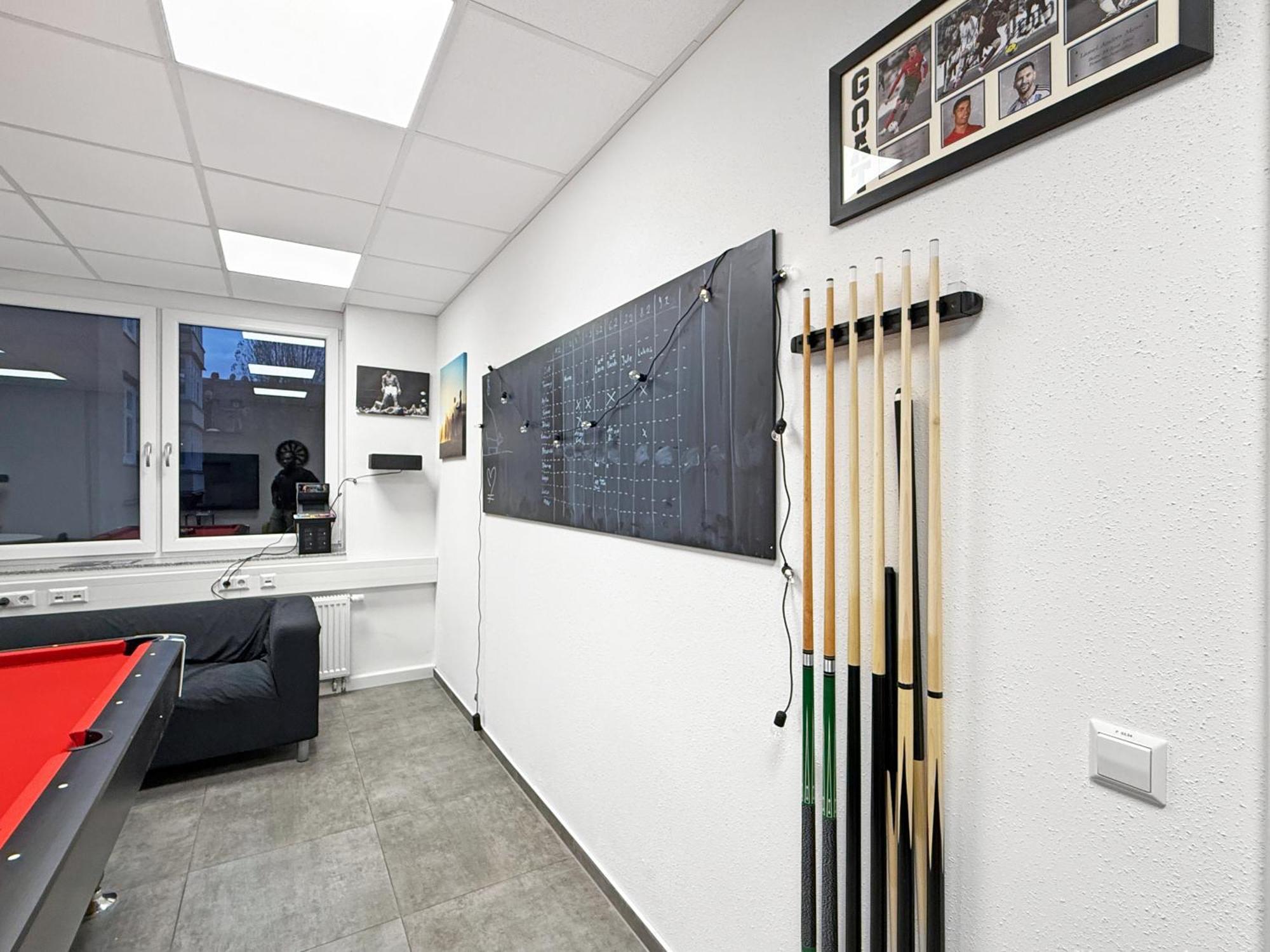 Group Friendly Comfort Central Stuttgart Apartment Exterior foto